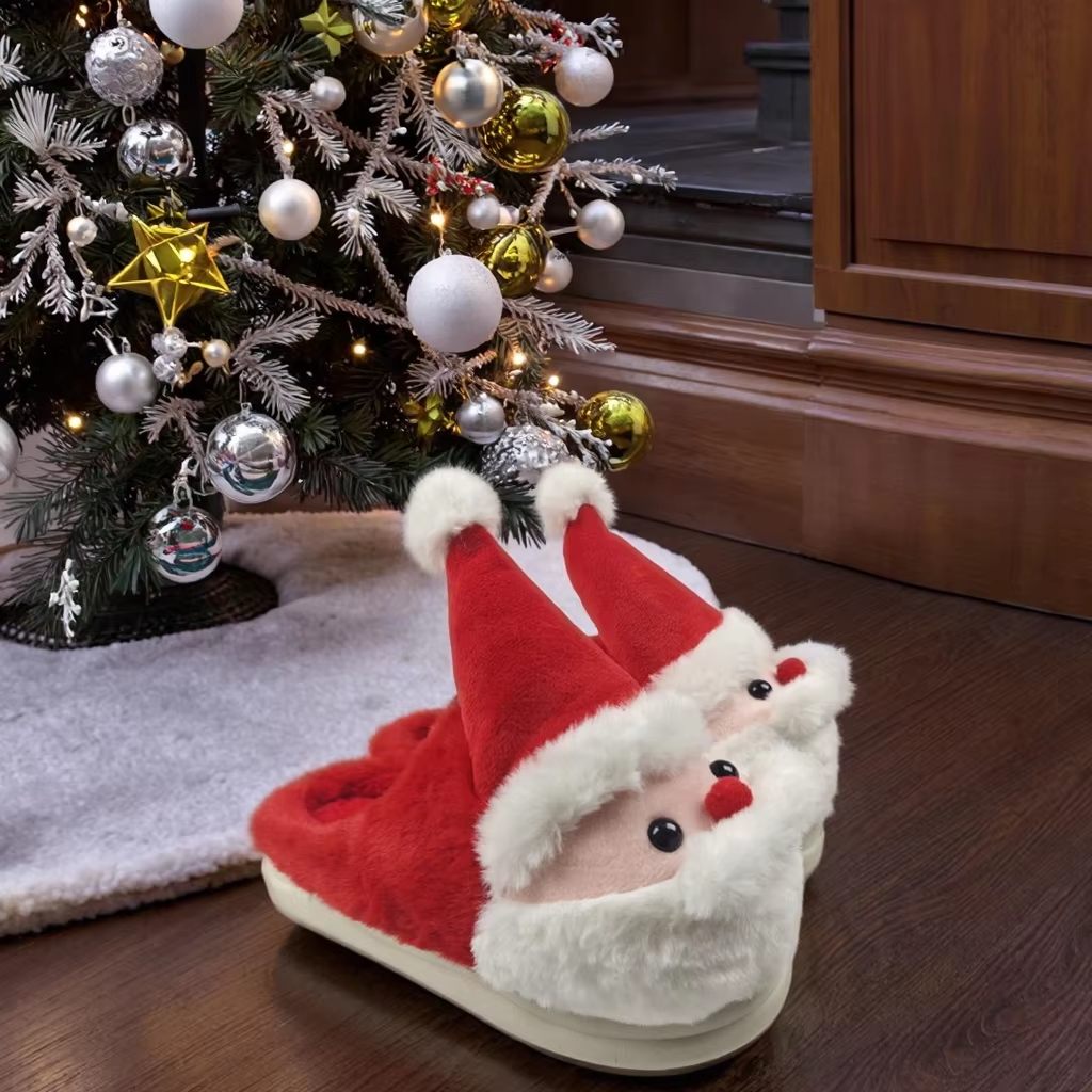 AMMI New Christmas Santa Claus Polyester Soft and Comfortable Unisex Winter Fashion Warm Indoor Slipper