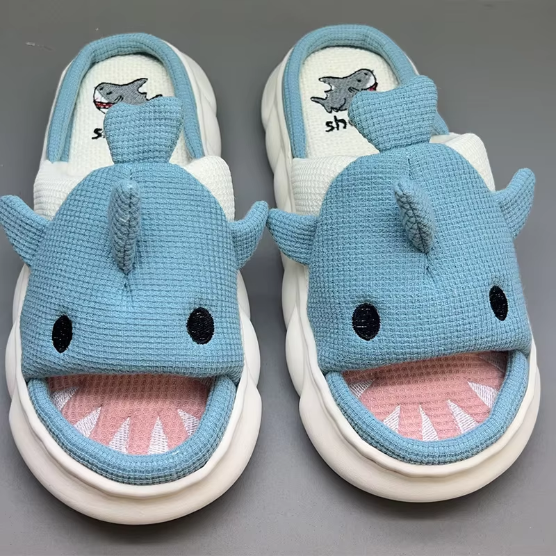 Women's anti-slip and wear-resistant home-use household slippers