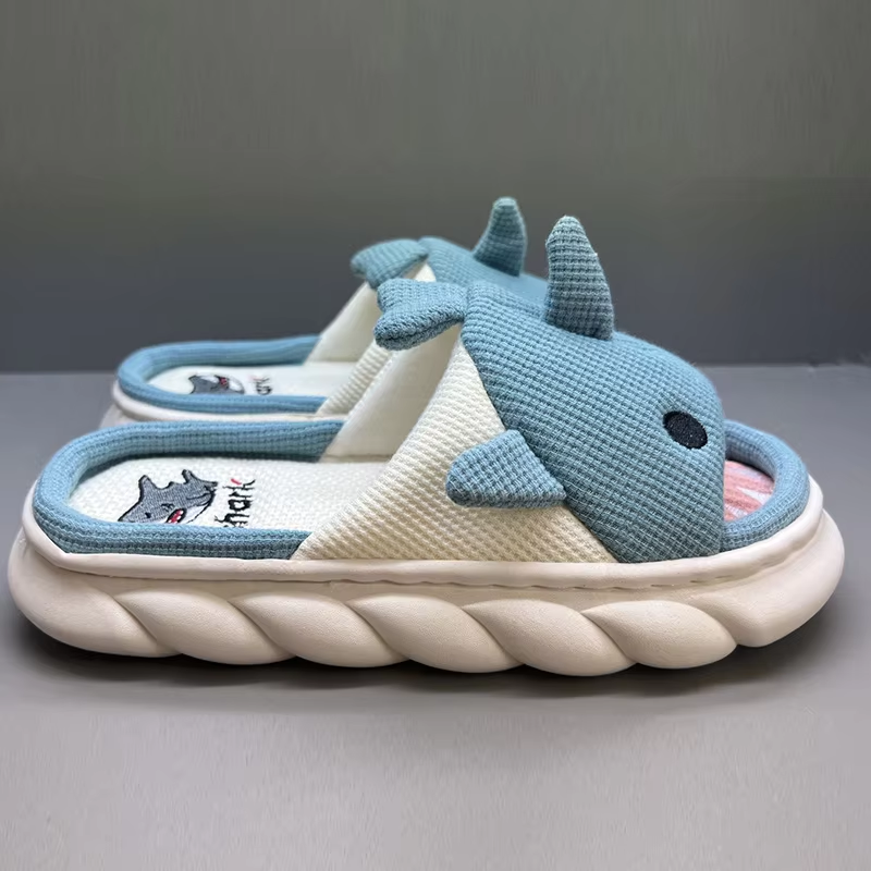 Women's anti-slip and wear-resistant home-use household slippers