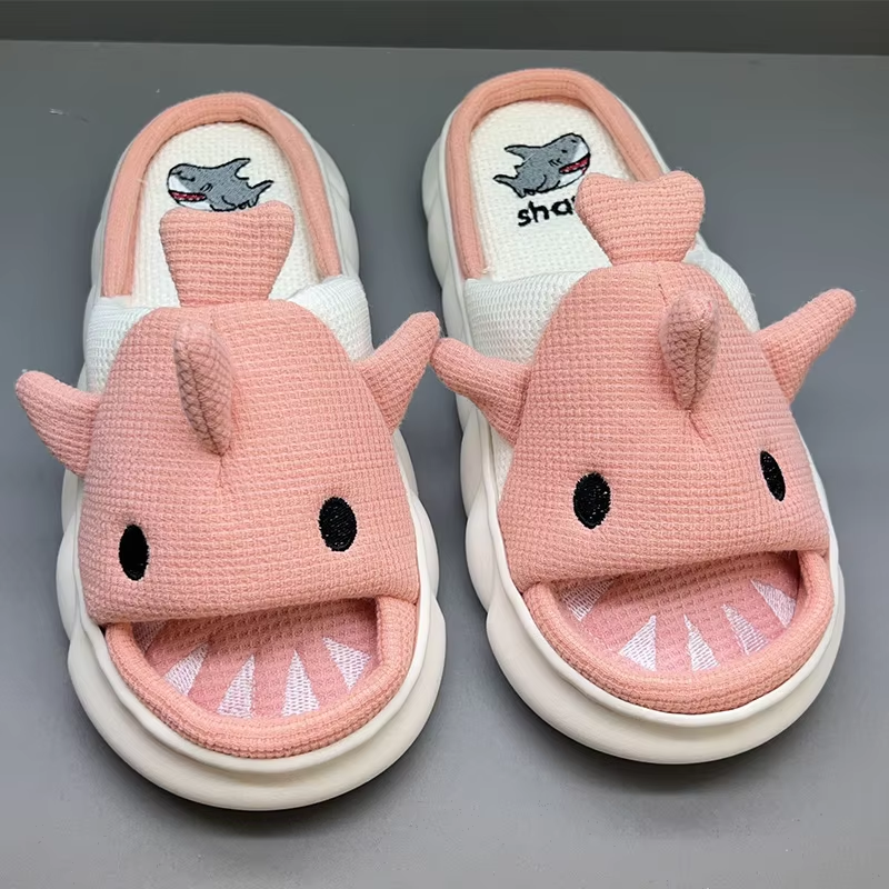 Women's anti-slip and wear-resistant home-use household slippers