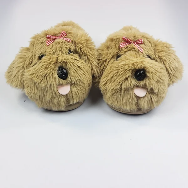 Cute little puppy slippers, keeping you warm during winter