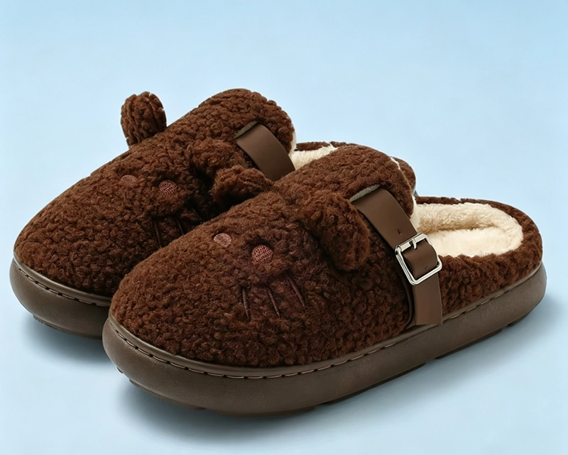 Autumn and Winter Cartoon Cat Plush Slippers with Fleece Lining